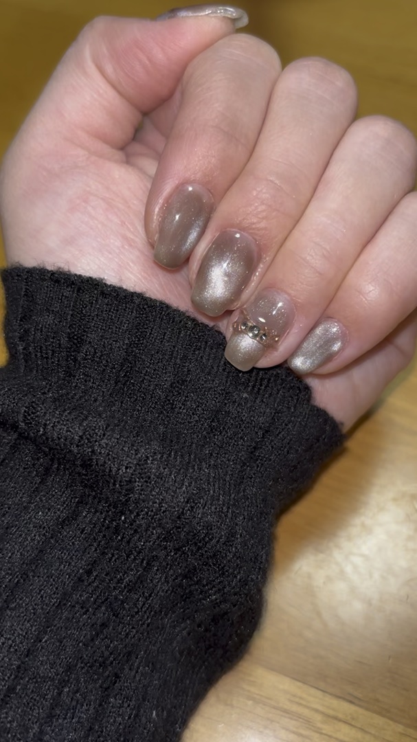 BRG ジェルネイル/DAISO/ジェルネイルの人気ショート動画