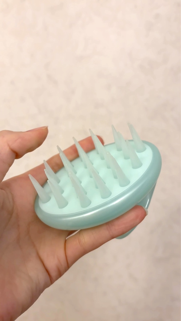 シャンプーブラシ/メリット/スカルプブラシを使ったクチコミ（2枚目）