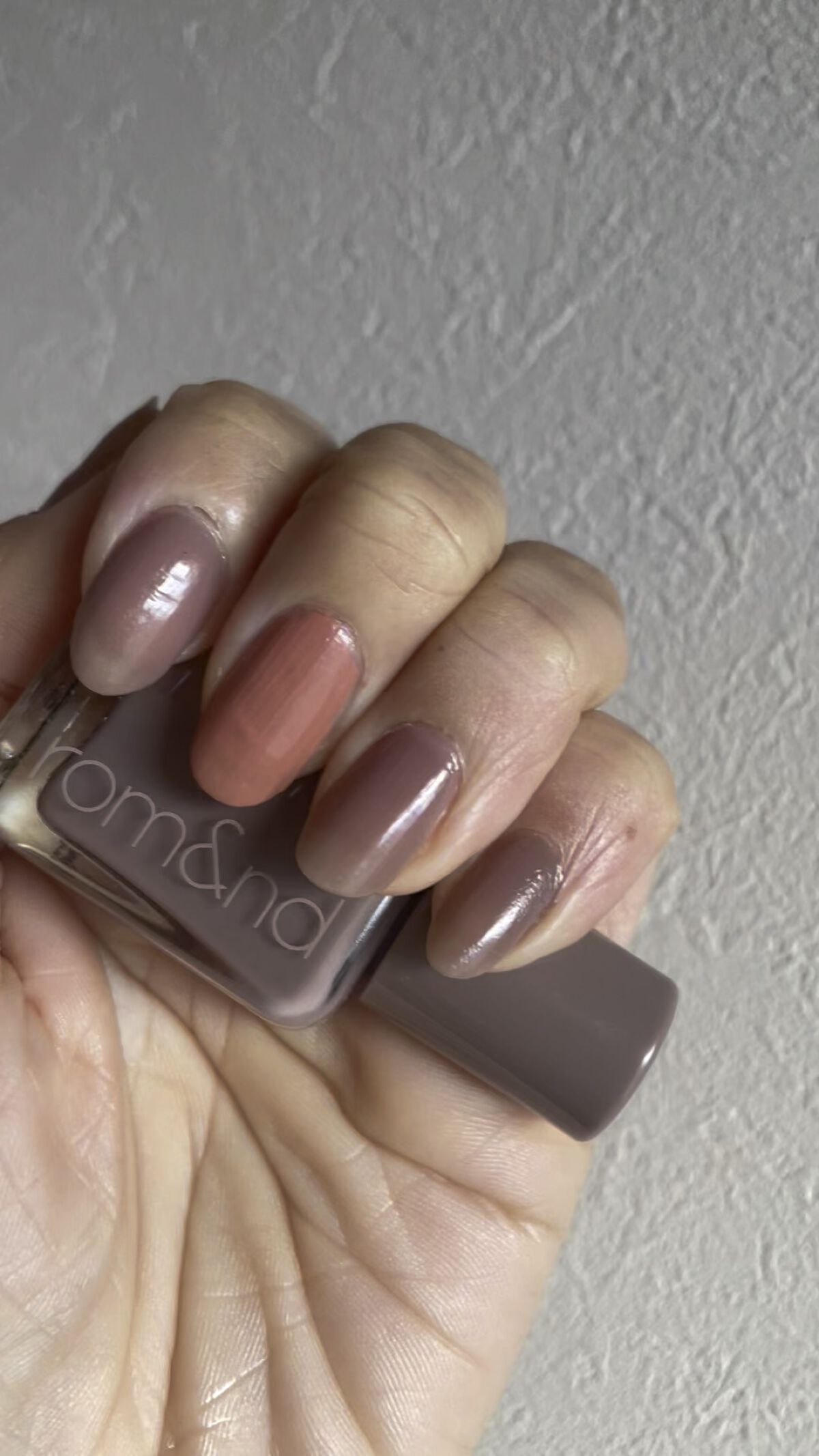 ヴェルニ ロング トゥニュ/CHANEL/マニキュアを使ったクチコミ（1枚目）