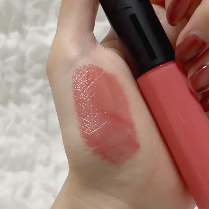 リップグロウボム/マキアージュ/リップティントの動画クチコミ1つ目