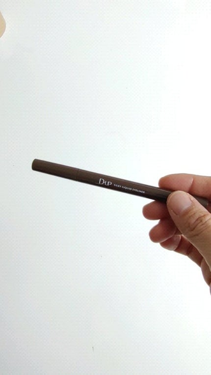 シルキーリキッドアイライナーWP/D-UP/リキッドアイライナーの人気ショート動画