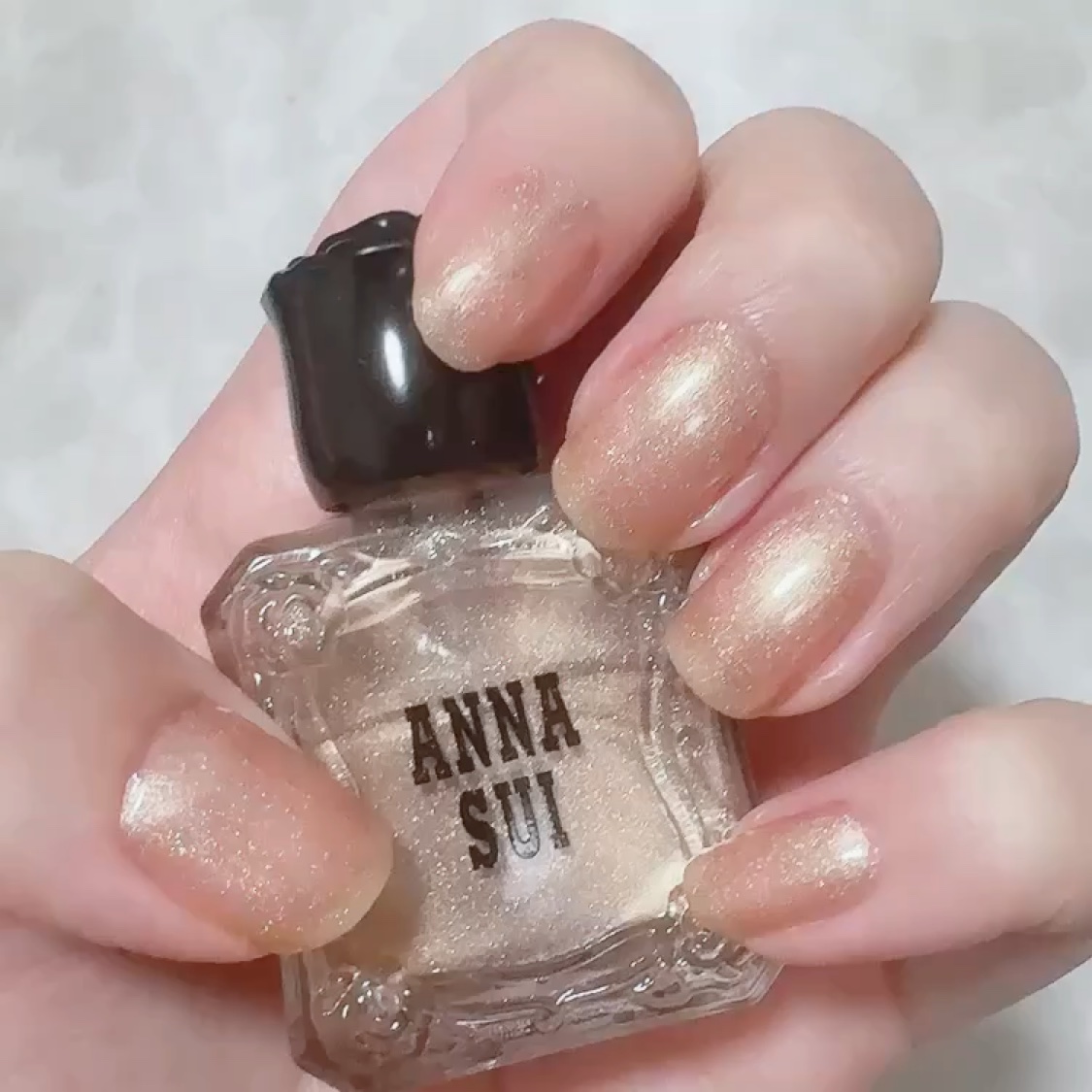 ネイルカラー/ANNA SUI/マニキュアの動画クチコミ1つ目
