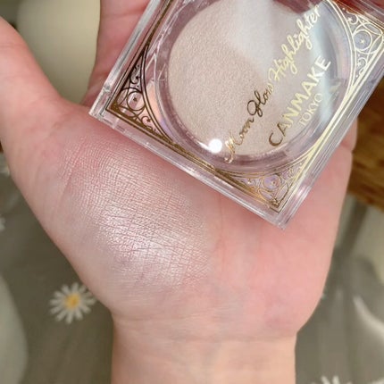 ムーングロウハイライター/キャンメイク/ハイライトを使ったクチコミ(5枚目)