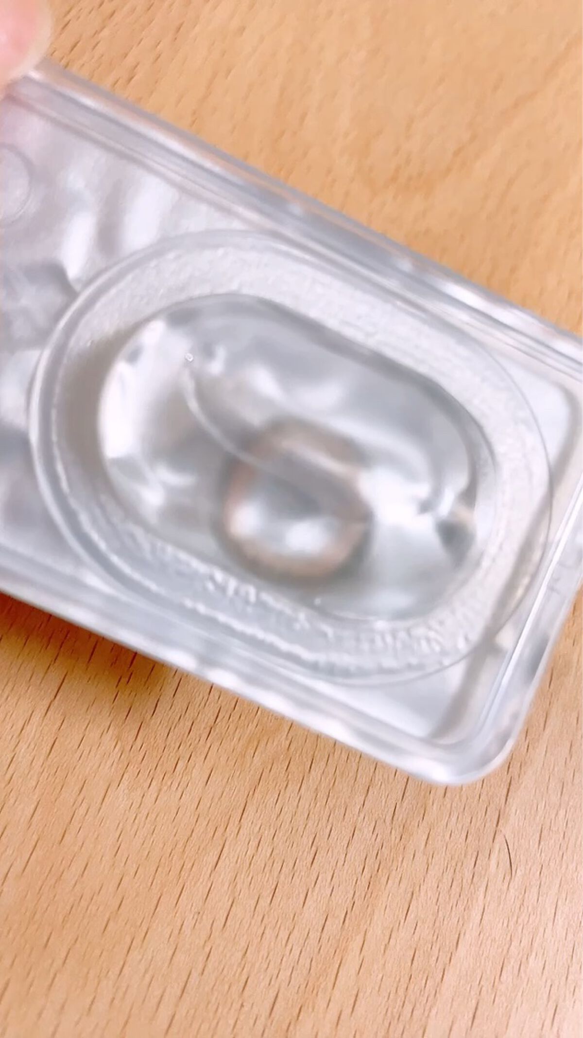 ナチュラリ ワンデー UVモイスチャー ピュア/NATURALI/ワンデー（１DAY）カラコンの動画クチコミ1つ目