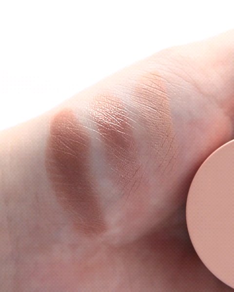 ビューティーベントー/Kaja(カジャ)/単色アイシャドウの動画クチコミ1つ目