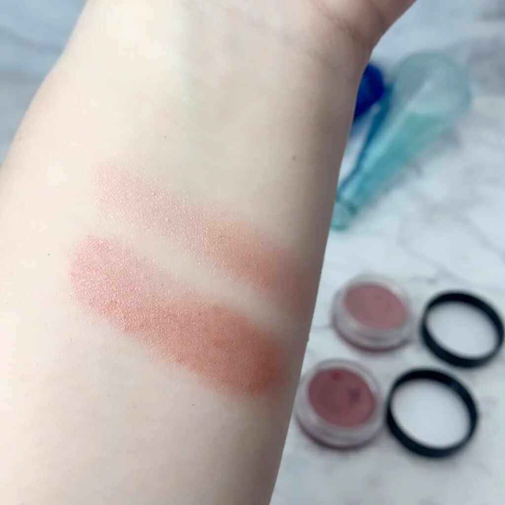 シマリングクリームアイズ/KiSS/ジェル・クリームアイシャドウの動画クチコミ1つ目