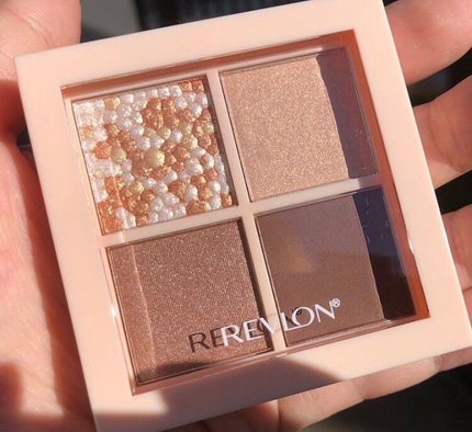 レブロン ダズル アイシャドウ クアッド/REVLON/アイシャドウパレットの人気ショート動画