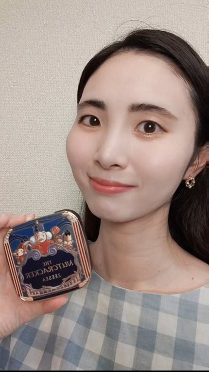 ZEESEA くるみ割り人形「ゼロ」粉感シルキーコンパクトパウダー/ZEESEA/プレストパウダーの人気ショート動画