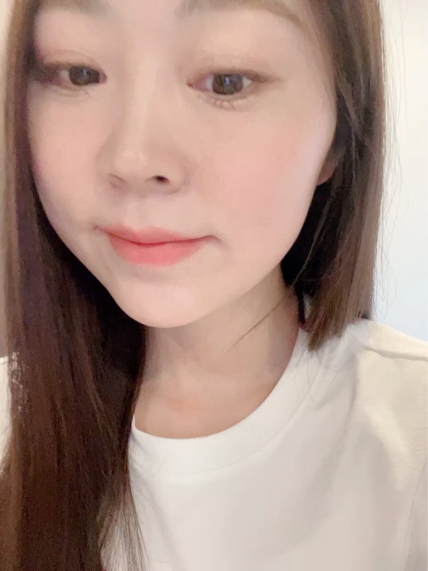 プラダ メッシュ クッション/PRADA BEAUTY/クッションファンデーションの動画クチコミ4つ目