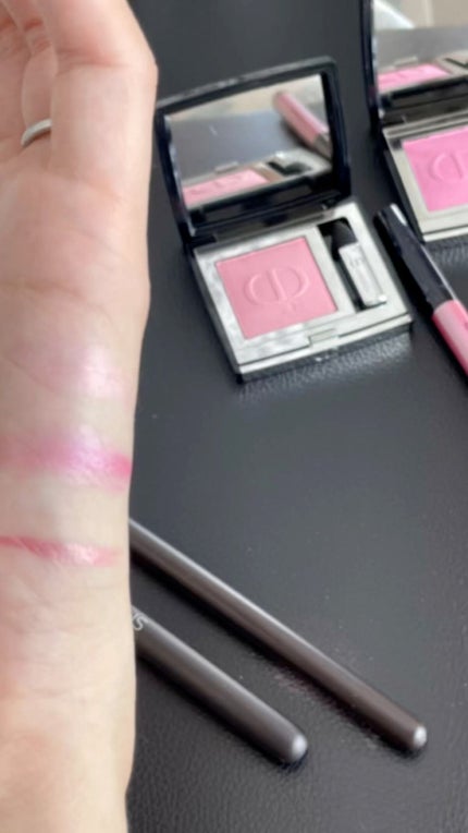 モノ クルール クチュール/Dior/単色アイシャドウの人気ショート動画