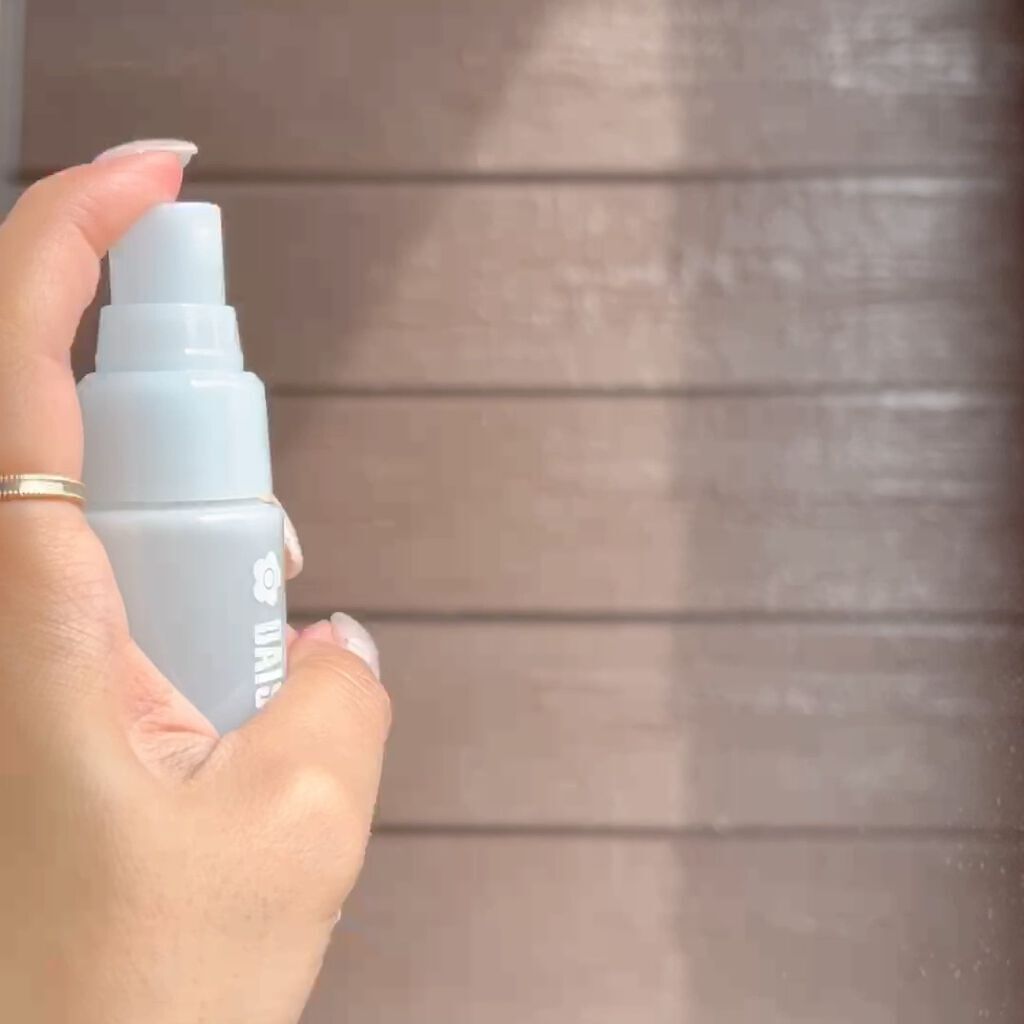 メイクアップ フィックス ミスト/DAISY DOLL by MARY QUANT/フィックスミストの動画クチコミ2つ目