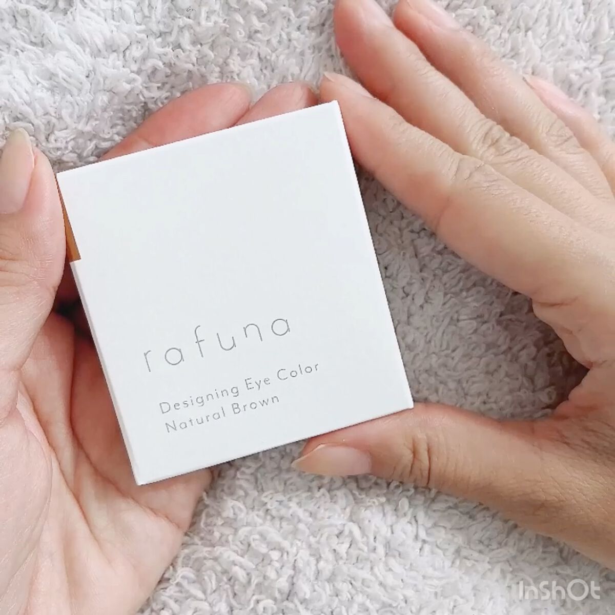 デザイニングアイカラー/rafuna/アイシャドウパレットの動画クチコミ4つ目