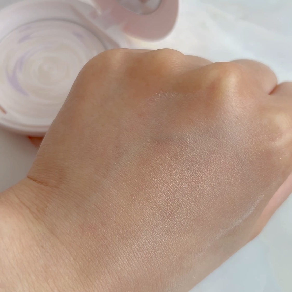 プレストパウダーナチュラル グロウ/SNIDEL BEAUTY/プレストパウダーの動画クチコミ5つ目