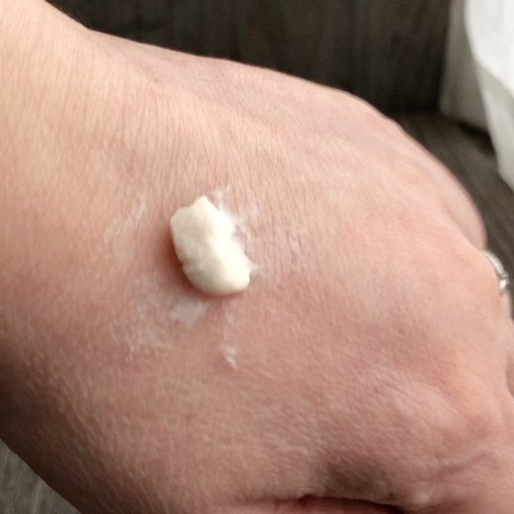 NEARBY Intense Hand Balm/Hersteller/ハンドクリームの動画クチコミ1つ目