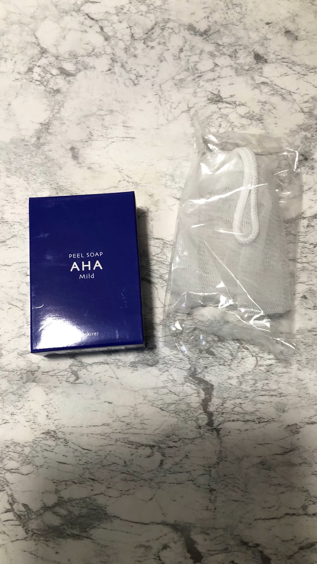ピールソープ AHA マイルド/プラスキレイ/洗顔石鹸を使ったクチコミ（1枚目）