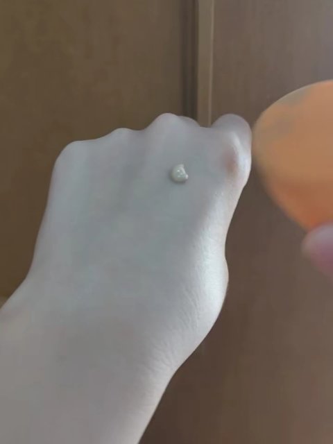 Miracle Complexion Sponge/Real Techniques/パフ・スポンジを使ったクチコミ（2枚目）