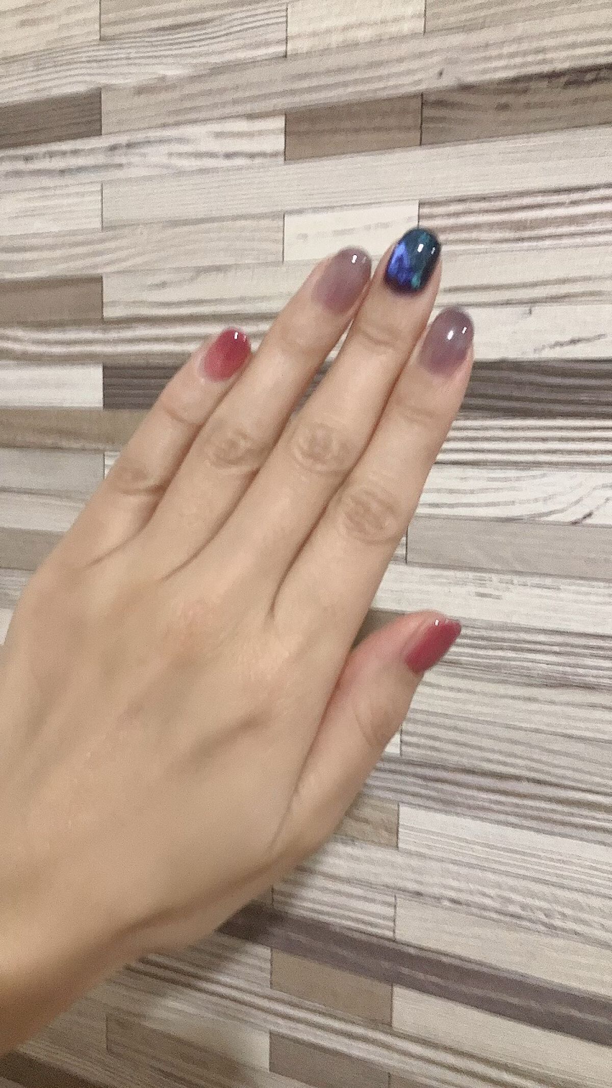 パル カラージェル/キャンドゥ/ジェルネイルの動画クチコミ2つ目