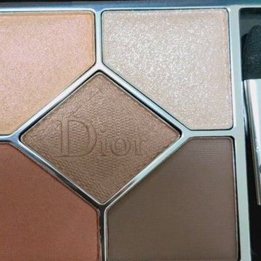 【旧】サンク クルール クチュール 429 トワル ドゥ ジュイ/Dior/パウダーアイシャドウを使ったクチコミ（3枚目）