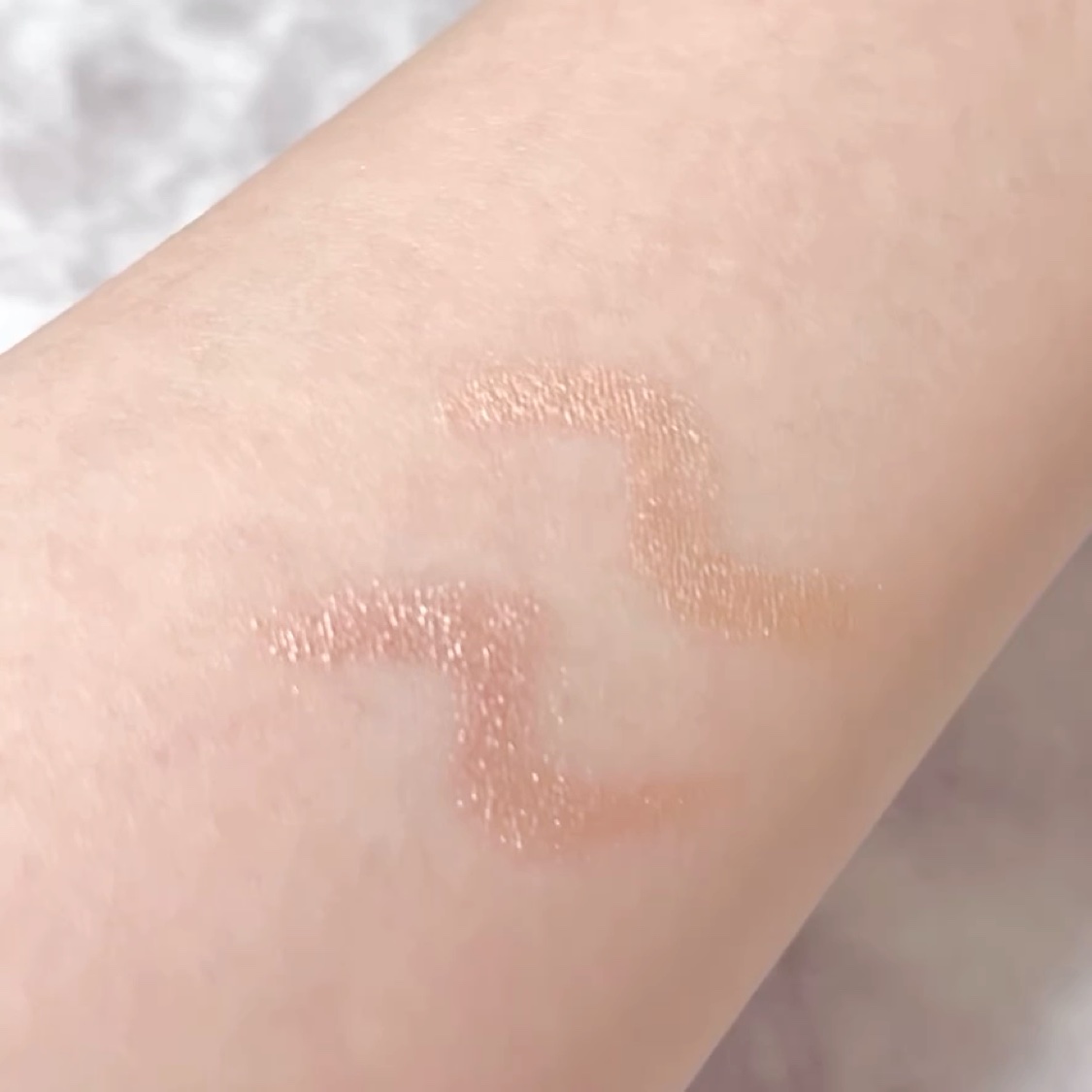 ロングウェア クリーム シャドウ スティック/BOBBI BROWN/スティックアイシャドウを使ったクチコミ（3枚目）