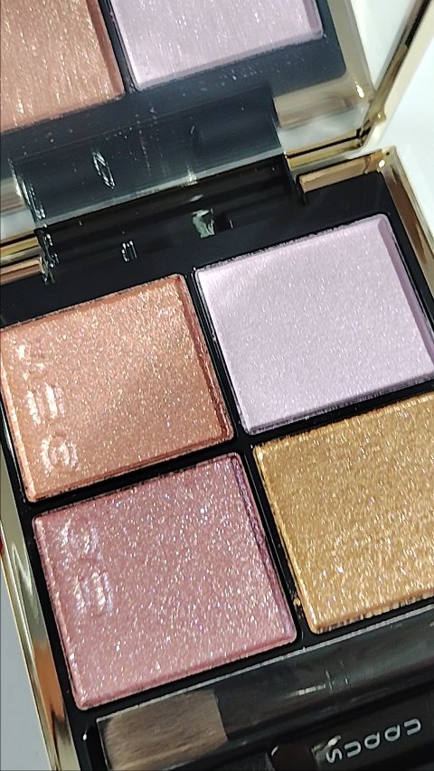 シグニチャー カラー アイズ/SUQQU/アイシャドウパレットを使ったクチコミ（3枚目）