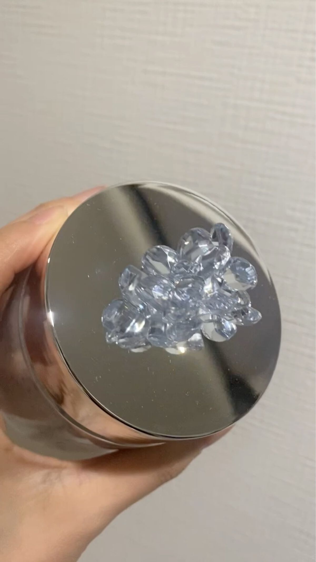 サムシングピュアブルー セント　バスソルト/JILL STUART/無機塩系入浴剤の動画クチコミ2つ目