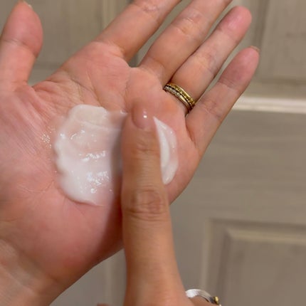 ディープリペアヘアミルク/now & than(ナウアンドダン)/ヘアミルクの動画クチコミ4つ目