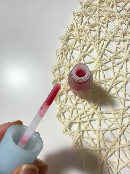 ジューシーベリープランピングリップオイル/TOCOBO/リップグロスを使ったクチコミ(3枚目)