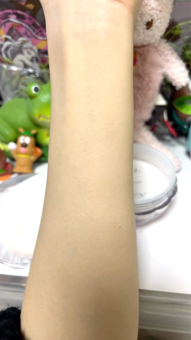 エアリーチュール ラスティングルースパウダー/JILL STUART/パウダーファンデーションの動画クチコミ3つ目