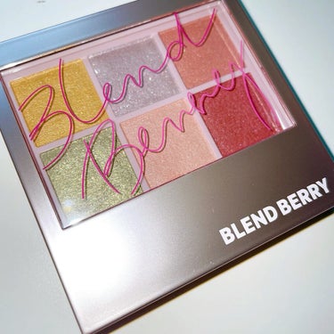 オーラクリエイション 105 ゴールデンキウイ&スウィートピンク(限定カラー)/BLEND BERRY/アイシャドウパレットを使ったクチコミ（1枚目）