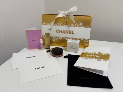 リップ&チーク ボーム N°1 ドゥ シャネル/CHANEL/口紅の人気ショート動画