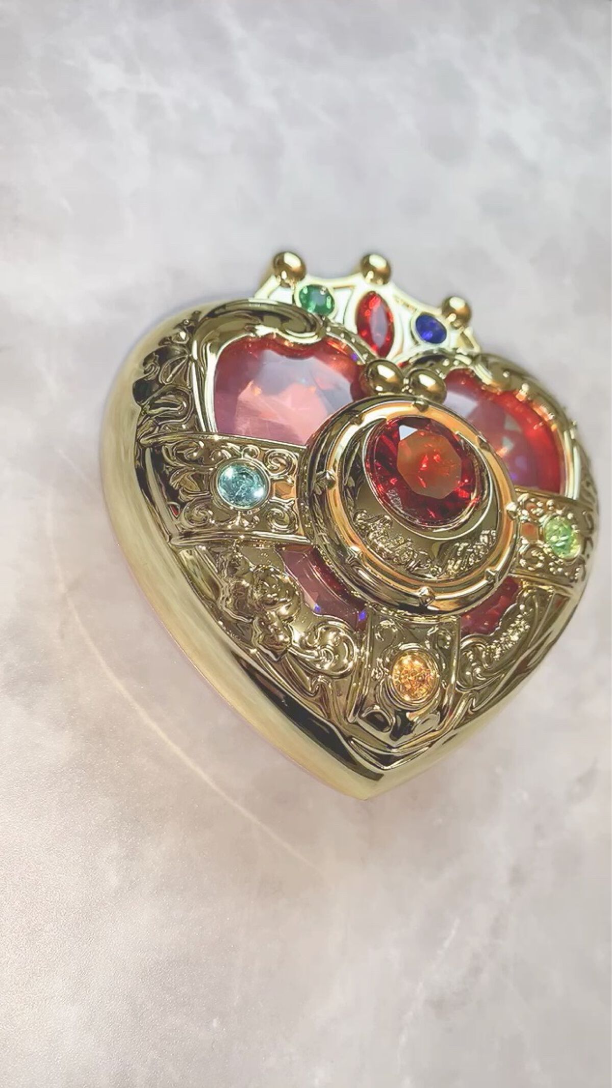 シャイニングムーンパウダー2023/クレアボーテ/プレストパウダーの人気ショート動画