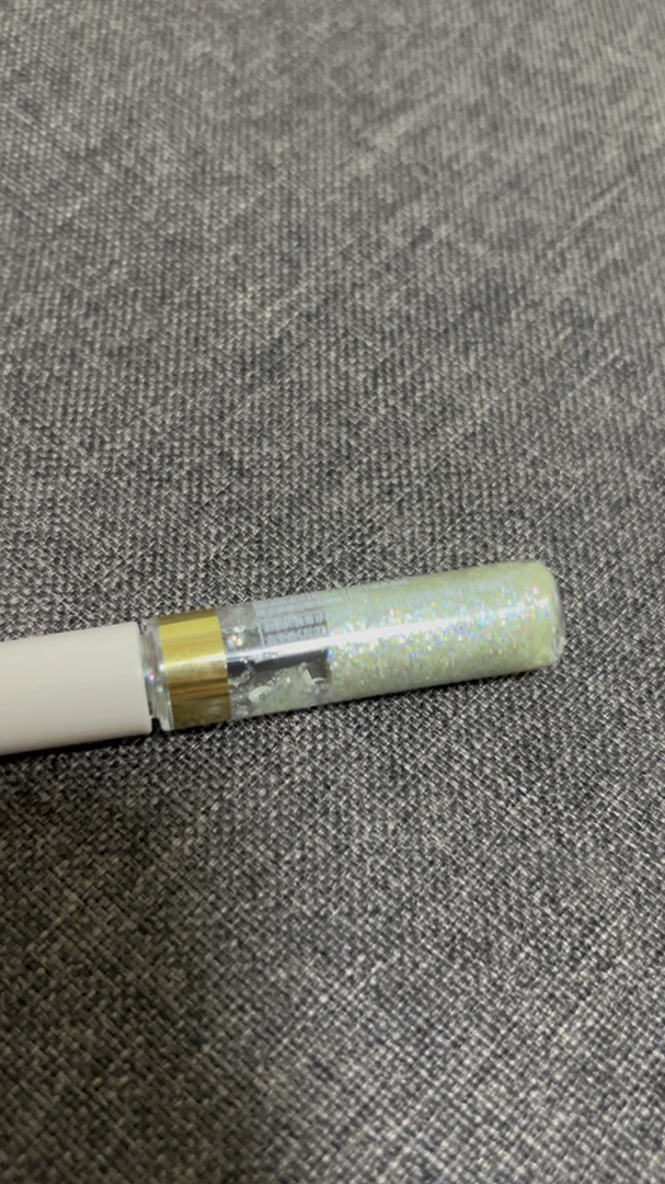 グリッター イルミネーションライナー R/CipiCipi/リキッドアイライナーの人気ショート動画