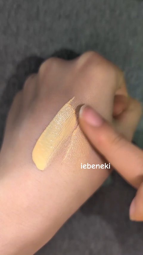 エレガンス モデリング カラーアップ ベース UV/Elégance/化粧下地を使ったクチコミ（2枚目）