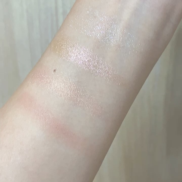 リュクス アイシャドウ クォード グロウ ウィズ ラブ コレクション/BOBBI BROWN/アイシャドウパレットを使ったクチコミ（3枚目）