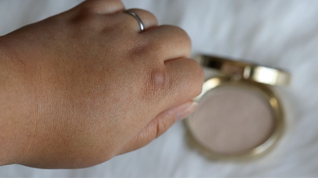 スノービューティー ホワイトニング スキンケアパウダーP2021		/スノービューティー/プレストパウダーを使ったクチコミ（3枚目）