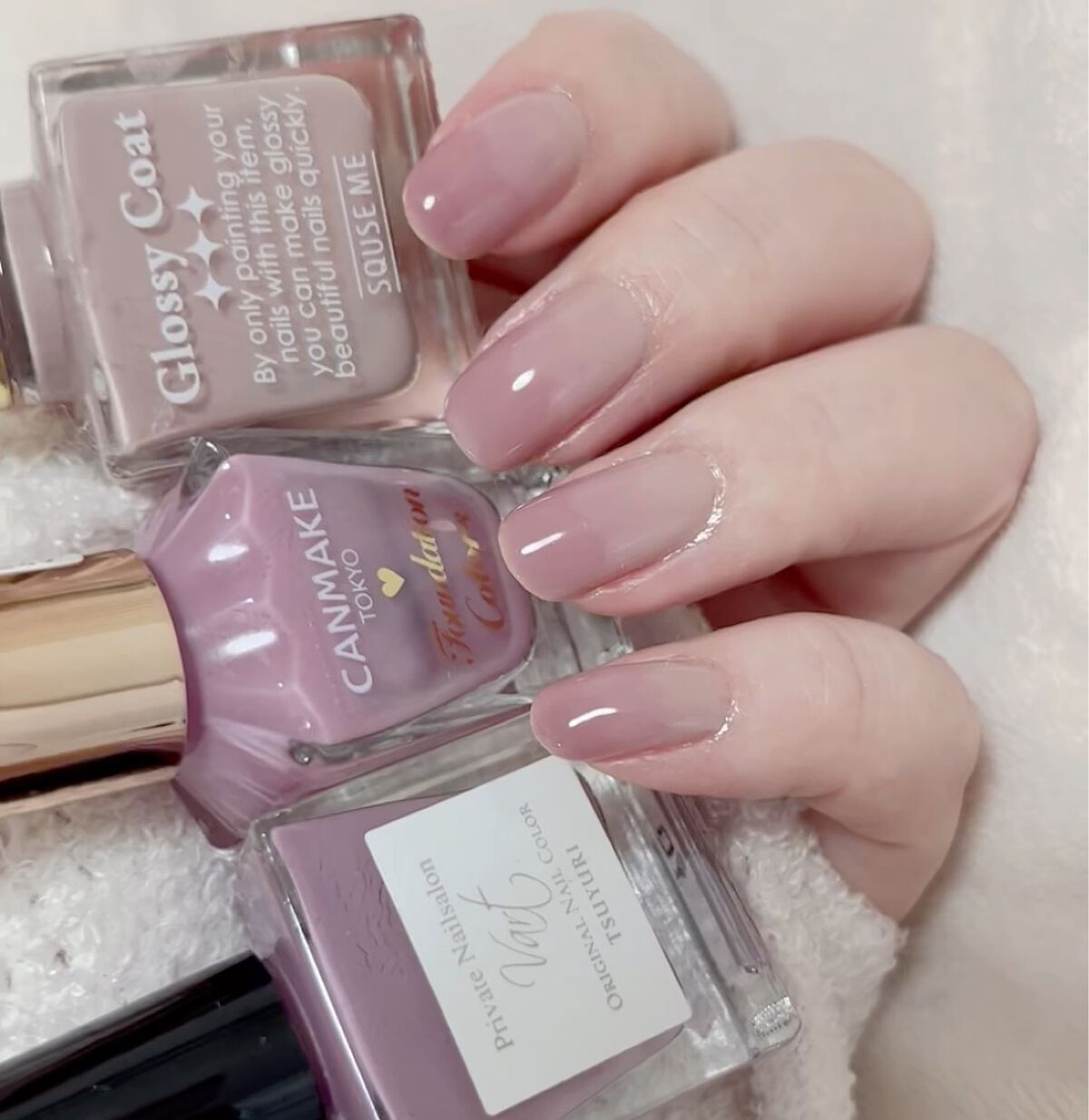 ファンデーションカラーズ/キャンメイク/マニキュアを使ったクチコミ（2枚目）