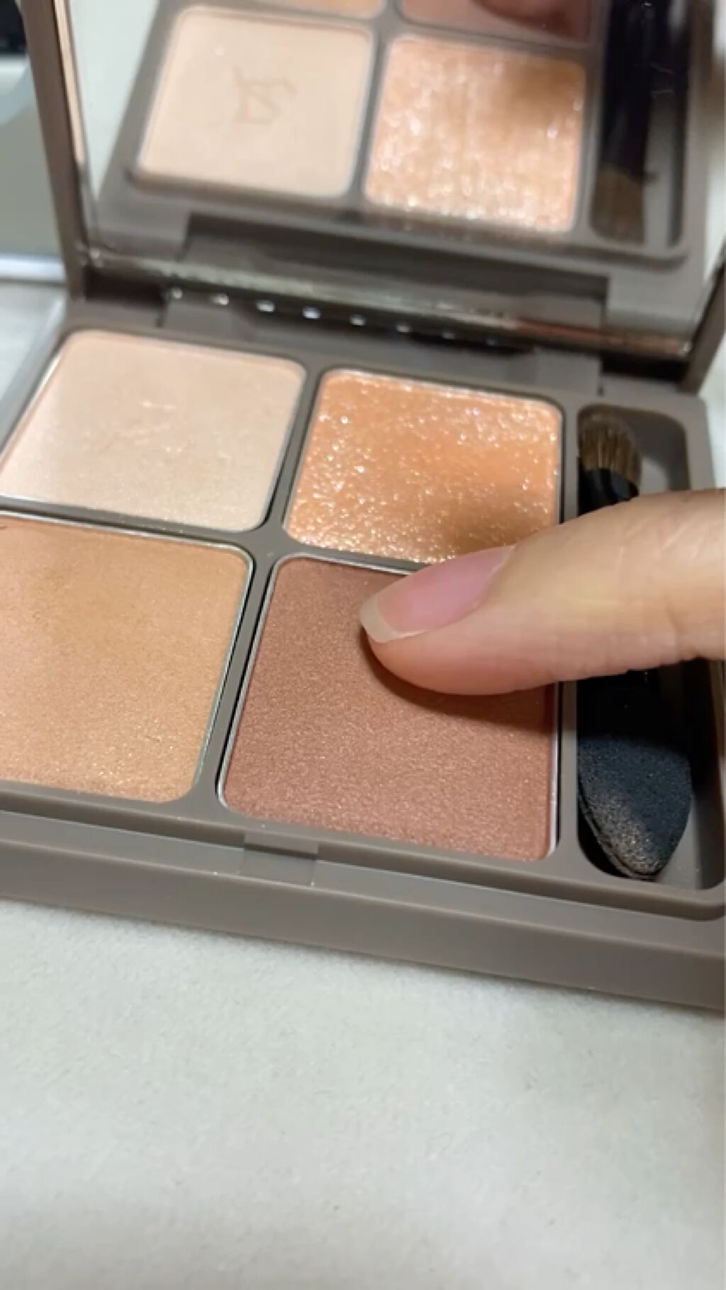 インザミラーアイパレット/Ririmew/アイシャドウパレットを使ったクチコミ（3枚目）