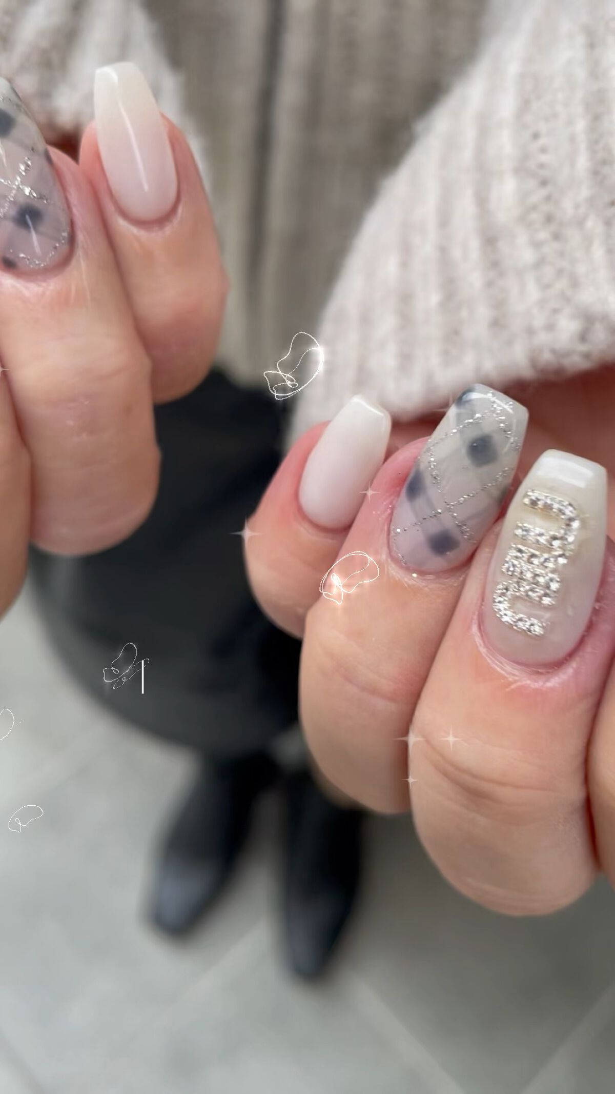 #チェックネイル,#冬ネイル,#miumiuネイル,#キラキラネイル,#マグネットネイルのネイルデザイン