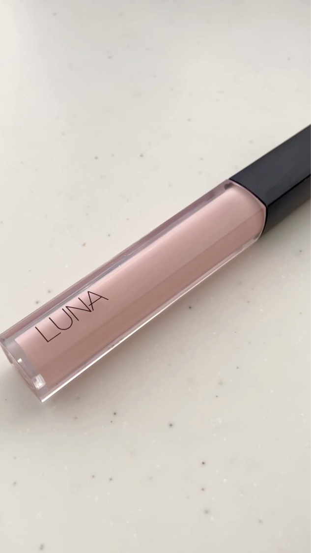 ロングラスティングチップコンシーラー/LUNA/リキッドコンシーラーの動画クチコミ4つ目