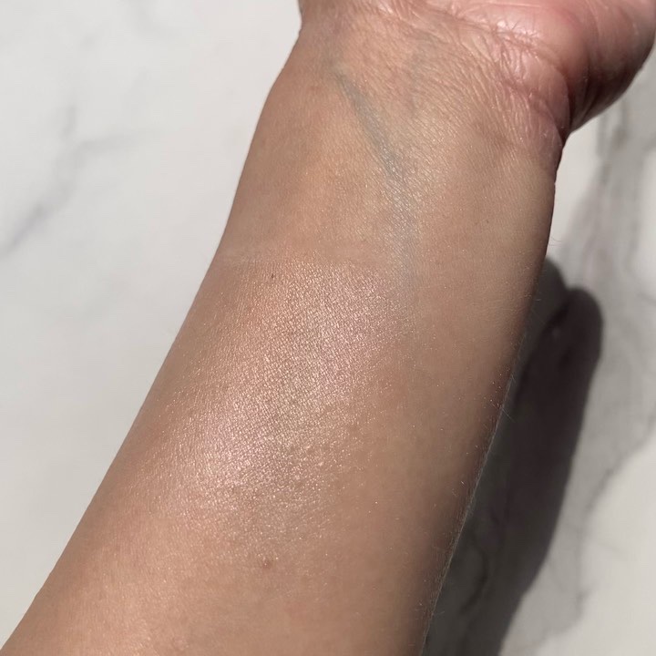 ノーセバム ミネラルパウダー/Freemay/ルースパウダーの動画クチコミ4つ目