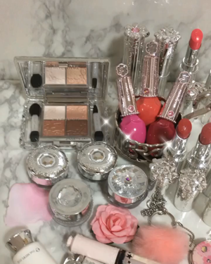 ジルスチュアート リラックス メルティ リップバーム/JILL STUART/リップケアを使ったクチコミ（2枚目）