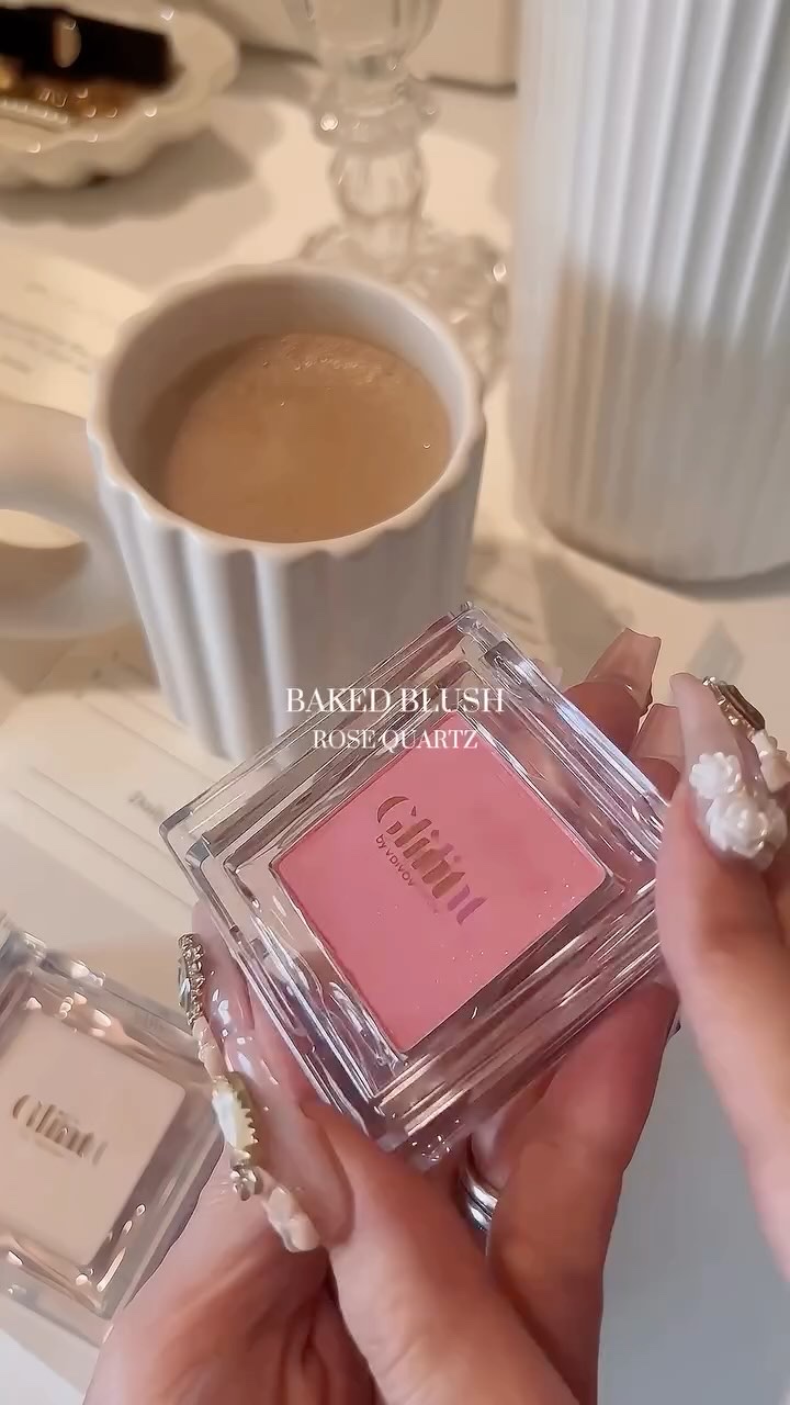 ビディボブ ハイライター/Glint/パウダーハイライトを使ったクチコミ（1枚目）