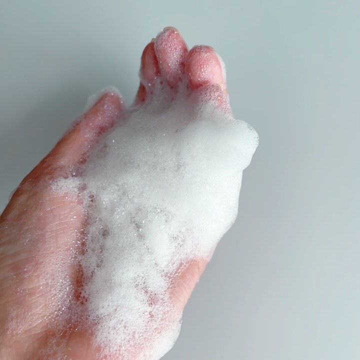 リフレッシングボディソープ(レモン＆ベルガモットの香り)/Vitaming/ボディソープを使ったクチコミ（2枚目）