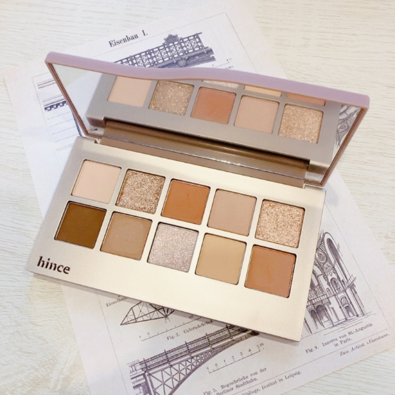 ニューデップスアイシャドウパレット/hince/アイシャドウパレットの人気ショート動画