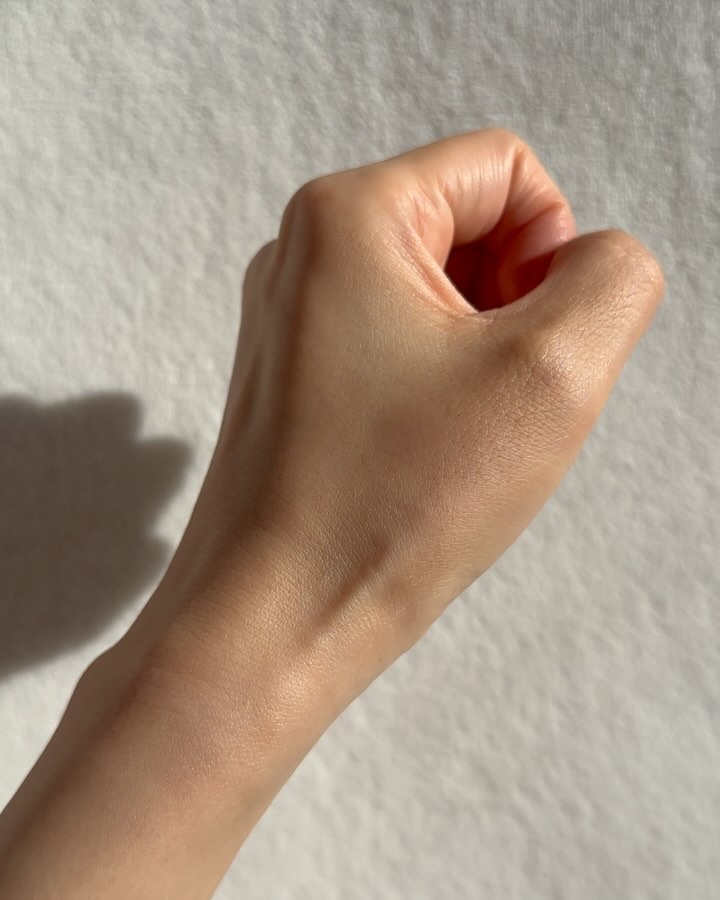 バブルエッセンス/ヒューマニズム/美容液の動画クチコミ2つ目