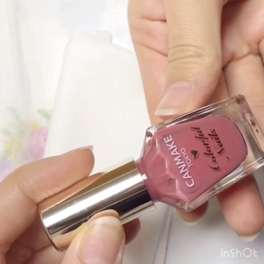 カラフルネイルズ/キャンメイク/マニキュアを使ったクチコミ（3枚目）