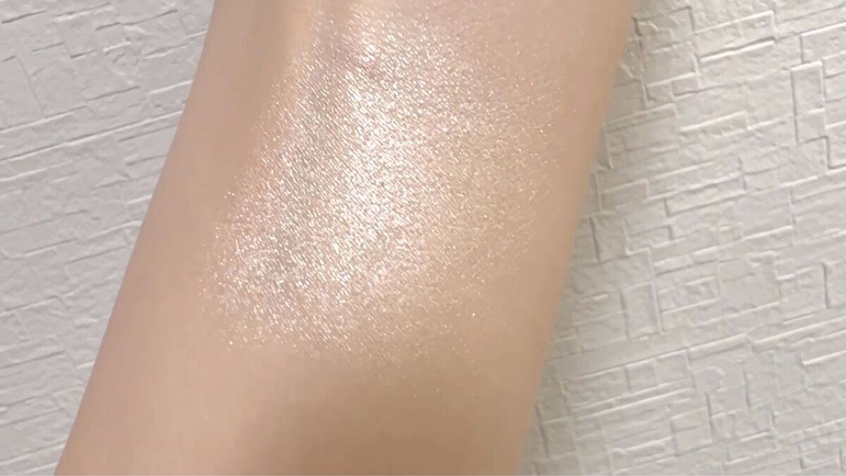 パールグロウハイライト/CEZANNE/パウダーハイライトを使ったクチコミ（2枚目）