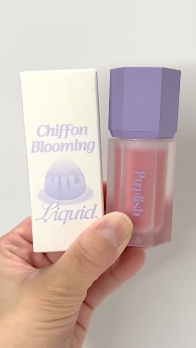シフォンブルーミングリキッド/purplish/口紅の動画クチコミ4つ目