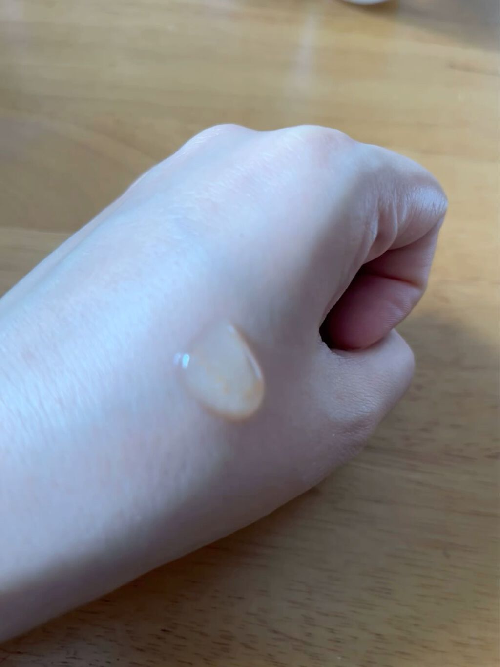 マデカバイタルカプセルセラム/センテリアン24/美容液を使ったクチコミ（3枚目）