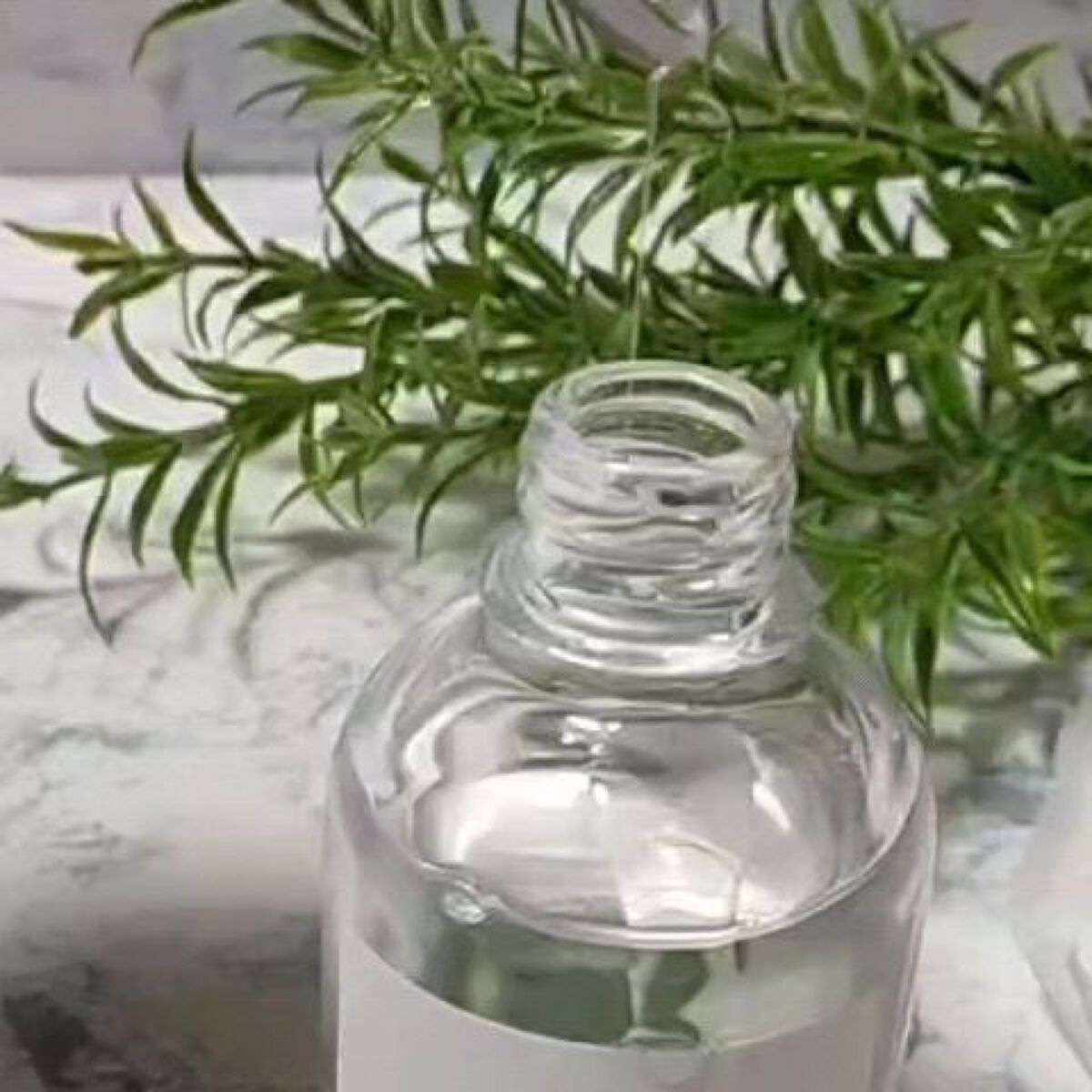 エマコッカーナヘアオイル/Emma Cocarne/ヘアオイルの動画クチコミ3つ目